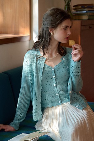 SR_Cut-out two-piece cardigan set