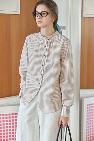Ruffle neck button-up blouse_RED