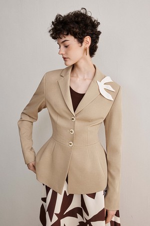 YY_Button stand waist blazer