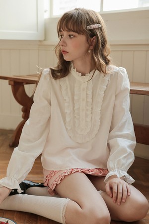 Cest_Ruffle bib blouse