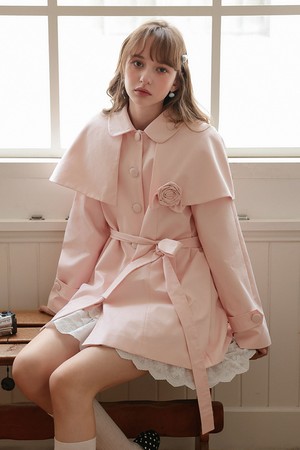 Cest_Cape collar belted coat