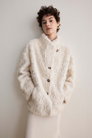 YY_Vintage white fur coat