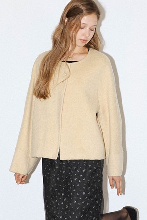 DD_Button neck wool jacket