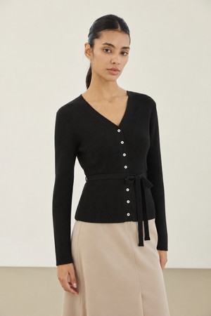 callahan belted cardigan (steinway black)