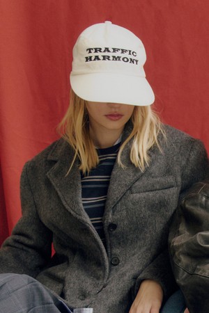 WIDE VISOR LOGO BALLCAP