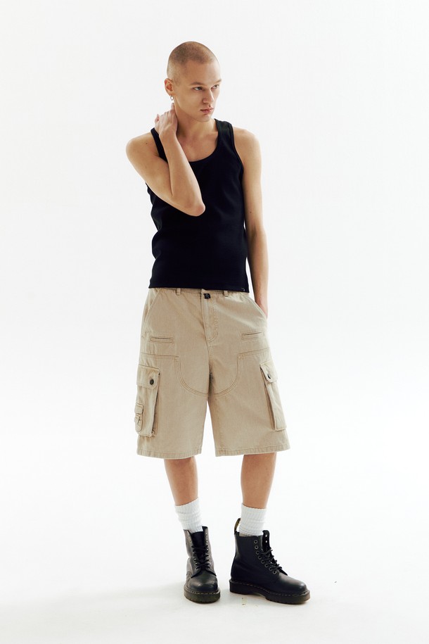 CHOWOO - 하프팬츠 - Low-Waist Sand Cargo Denim Shorts_CW1A_B05MBR