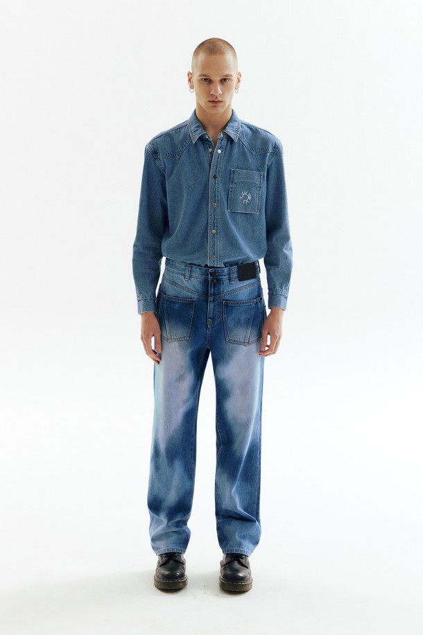 CHOWOO - 데님 - Tapered Joker Acid Blue Denim Pants_CW1A_B08MBL