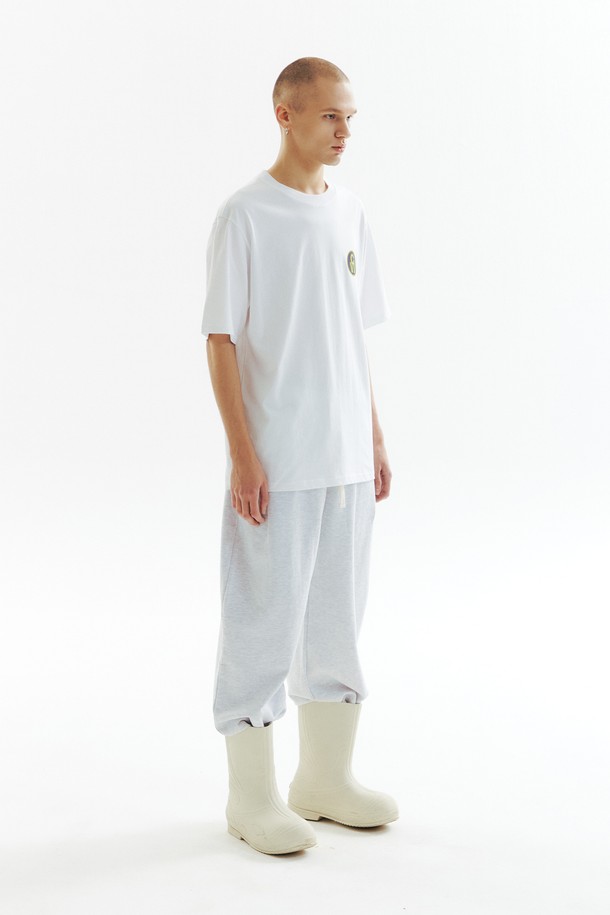 CHOWOO - 반팔티셔츠 - UNUSUAL Layer Logo T-shirts - WHITE_CW1A_T12WU