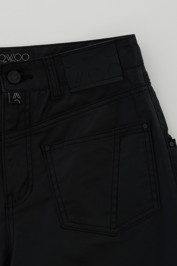 CHOWOO - 데님 - Joker Leather Denim Wide Pants-W