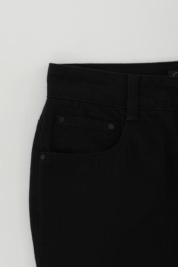 CHOWOO - 데님 - Black Semi-Bootcut Pants