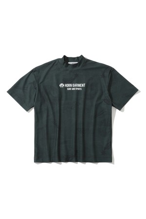 M CL RETRO ALOHA GRAPHIC PATTERN SS MOCKNECK HR2CA04M_BLACK-a