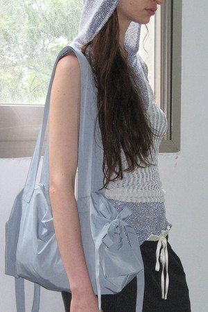 Pigtails ribbon bag Blue grey