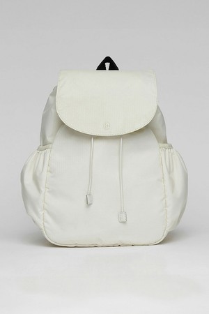 Carry your backpack Cream