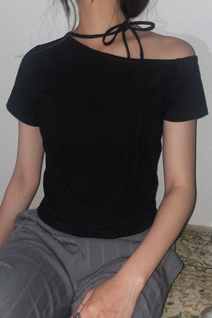 One Off-shoulder Top Black
