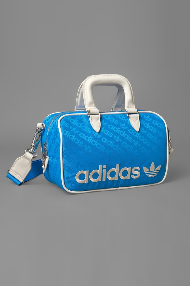 상품 슬라이드 이미지 0