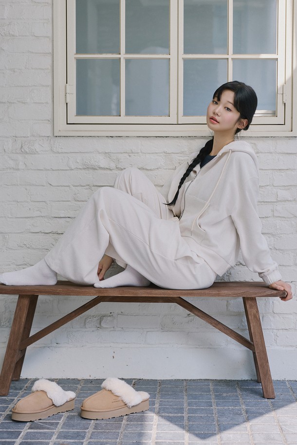 상품 슬라이드 이미지 0