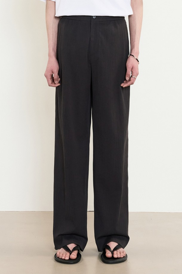 TNGT - 슬랙스/수트팬츠 - Kinoshita Seersucker Wide Fit Pants (Gray) TNPA5E208G2