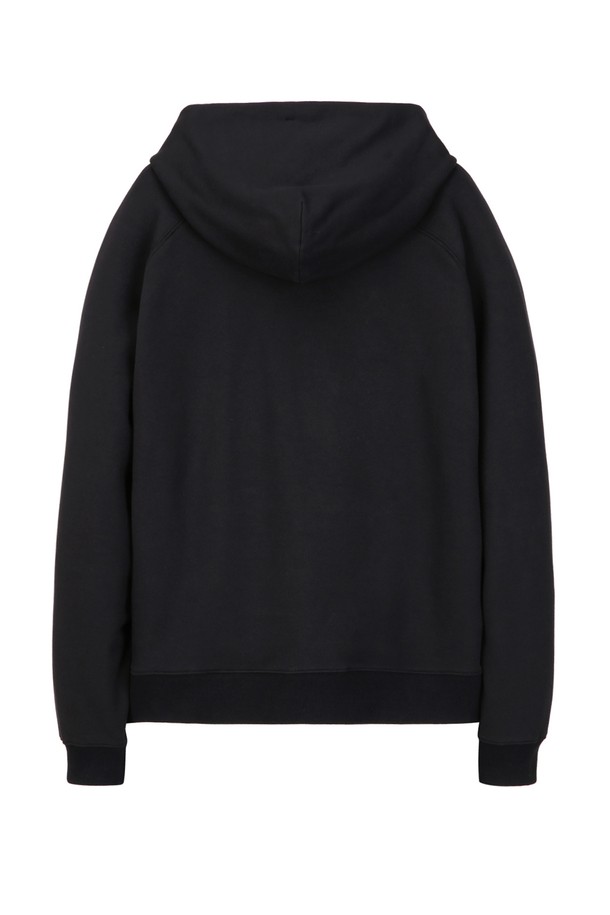 [NEWYORK SWEAT] 블랙 UrbanShell 후드티(JNTS5C802BK)는 캐주얼, 스포티, 미니멀 스타일을 추구하는 분들을 위한 후드티입니다. 봄, 가을, 겨울 세 계절 모두 활용 가능하며, 일상복뿐만 아니라 캠핑룩, 산책룩으로도 손색없습니다. 넉넉한 두께감의 레귤러핏 후드티로, 면, 나일론, 폴리우레탄 혼방 소재로 제작되어 부드러운 촉감을 선사합니다. 무지 디자인에 블랙 컬러, 긴 소매, 후드 디테일이 특징이며, UrbanShell 라인만의 포켓 디테일이 실용성을 더합니다.
