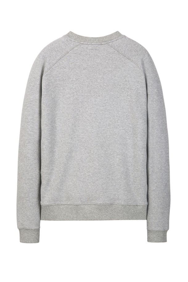 [NEWYORK SWEAT] 그레이 UrbanShell (어반쉘) 맨투맨 (JNTS5C801G2)은 남성을 위한 캐주얼하고 베이직한 스타일의 상의입니다. 봄, 가을, 겨울 모두 착용 가능하며, 출근룩과 캠핑룩에 적합합니다. 레귤러핏에 라운드넥 디자인으로, 부드러운 촉감의 면, 나일론, 폴리우레탄 혼방 소재를 사용하여 편안한 착용감을 선사합니다. 긴 소매와 레귤러 기장으로 제작되었으며, 무지 패턴의 그레이 컬러가 미니멀하고 클래식한 분위기를 연출합니다. 드라이클리닝 전용 제품으로, 시보리는 면 98%, 폴리우레탄 2%로 구성되었으며, LF에서 제조되었습니다.
