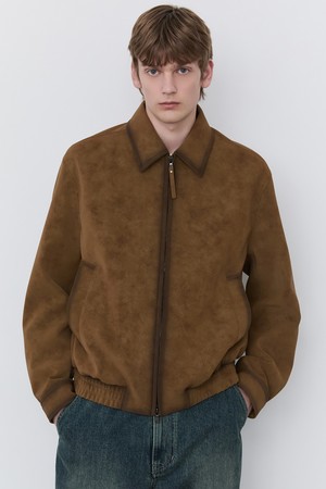 브라운 오일 브러쉬 인조 스웨이드 블루종 (JNJU5C502W2)