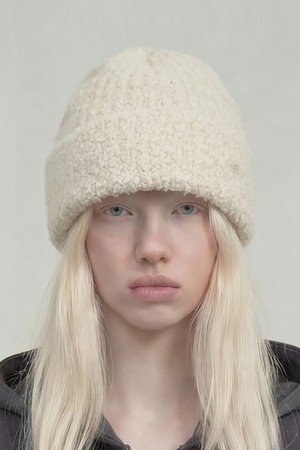 부클 겨울 비니 FLUFFY BEANIE / MOHAIR BOUCLE / CREAM