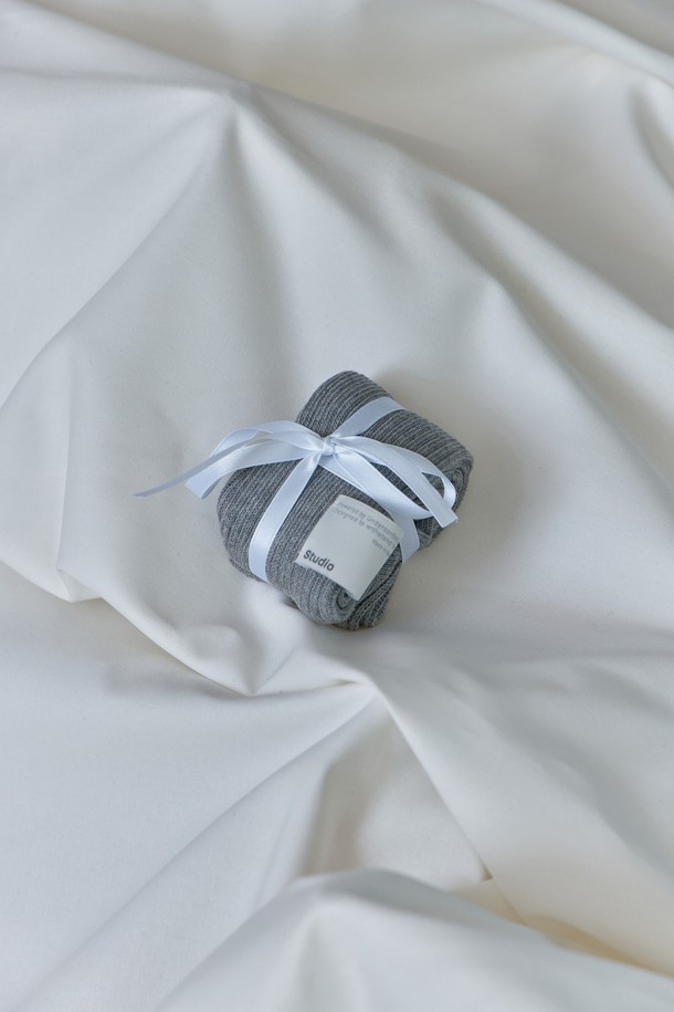 UNDERCONTROL STUDIO - 기타소품 - STRUCTURE KNEE SOCKS / S LABEL / GREY