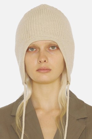 STRING EAR FLAP BEANIE / CASH MIX / RIB / ST BEIGE