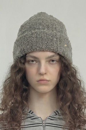 부클 겨울 비니 FLUFFY BEANIE / MOHAIR BOUCLE / CHARCOAL