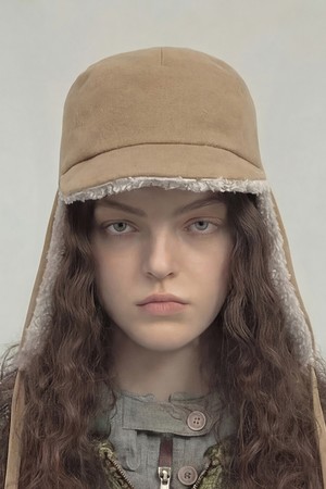 겨울 양면 털모자 TRAPPER HAT / REVERSE FUR / FLANNEL BEIGE