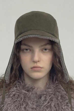 겨울 양면 털모자 TRAPPER HAT / REVERSE FUR / FLANNEL OLIVE