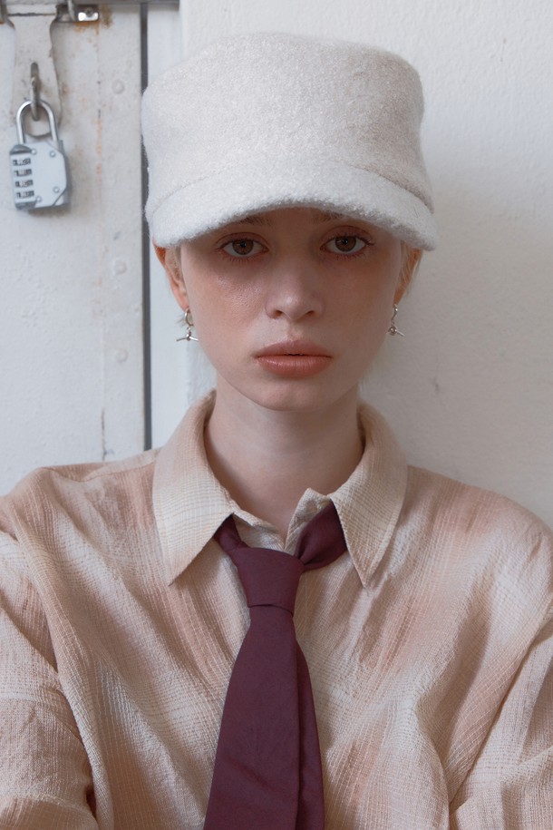 UNDERCONTROL STUDIO - 모자 - UNIFORM CAP / BOUCLE / CREAM