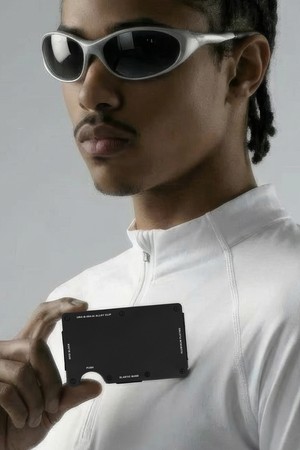 URH - G - 004 - AI ALLOY CLIP - BK