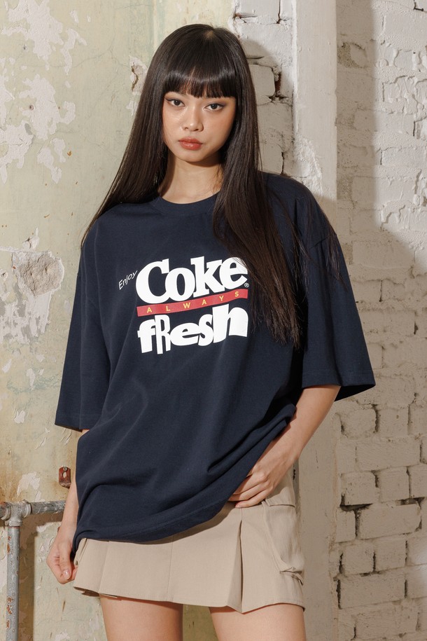 Coca-Cola - 반팔티셔츠 - 코카-콜라 : Coke Fresh T-shirt 네이비