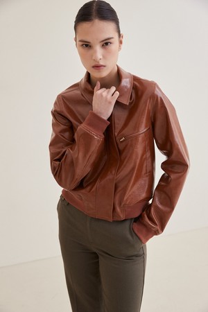 Cropped Leather Jumper - Brown