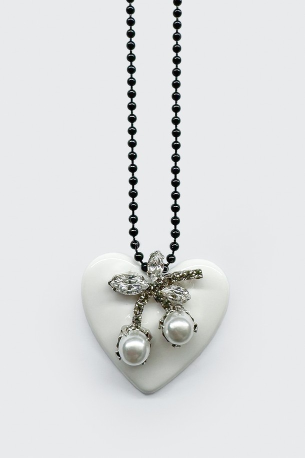 VERRYTASTE - 목걸이 - Cherry Heart Necklace - White