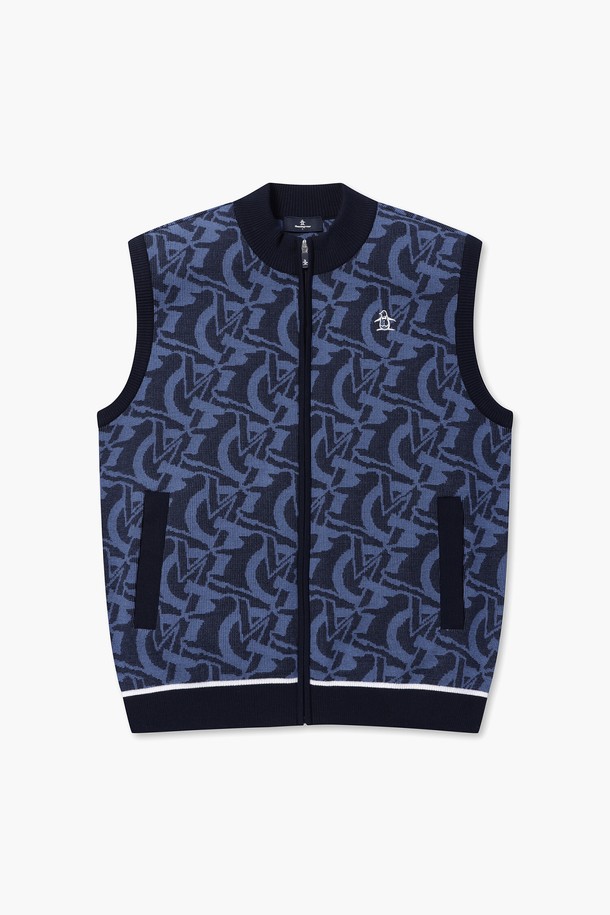 남성 모노그램 집업 니트 베스트(MP121MKV12)는 골프 및 일상용으로 활용 가능한 남성 니트 베스트입니다. 부드러운 레이온과 폴리에스터 혼방 소재로 제작되어 편안한 착용감을 제공하며, 봄, 여름 시즌에 적합합니다. 레귤러 핏 라운드넥 디자인에 립 디테일 마감으로 깔끔함을 더했습니다. 톤온톤 컬러 디자인과 모노그램, 로고 패턴이 스포티하면서도 베이직한 스타일을 연출합니다. 시즌 전환기에 가볍게 걸치기 좋은 아이템입니다.
