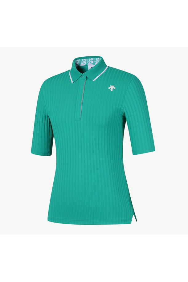 세련된 여성 골프룩을 위한 골지 5부 반팔 티셔츠입니다. 뛰어난 신축성과 활동성을 제공하는 나일론과 폴리우레탄 혼방 소재로 제작되었습니다. 스포티한 무드를 연출하는 폴로넥 디자인과 골지 패턴이 특징이며, 여름 시즌 시원하게 착용하기 좋습니다. OWHG, TUQG 두 가지 색상으로 만나볼 수 있으며, 제품 코드는 DO32WFTS71입니다. 미니멀하면서도 스타일리시한 골프웨어를 완성해보세요.
