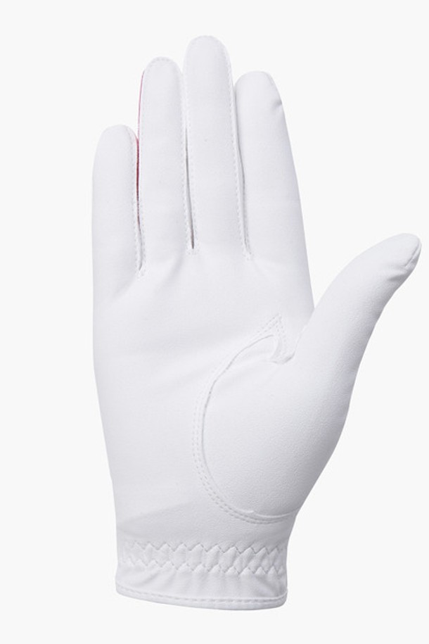 여성 VP7(브이피세븐) 오른손 골프 장갑 (DP12WFGL13)입니다. 2023년 11월에 출시된 이 골프 장갑은 골프룩에 어울리는 클래식, 미니멀, 스포티 스타일을 지향합니다. 부드러운 착용감과 우수한 통기성을 제공하며, 신축성이 뛰어나 편안한 라운딩을 돕습니다. VP7 원단을 사용하여 제작되었으며, 내부와 외부의 공기 순환을 원활하게 해줍니다. 화이트 색상에 로고 패턴으로 포인트를 주어 세련된 디자인을 자랑합니다.
