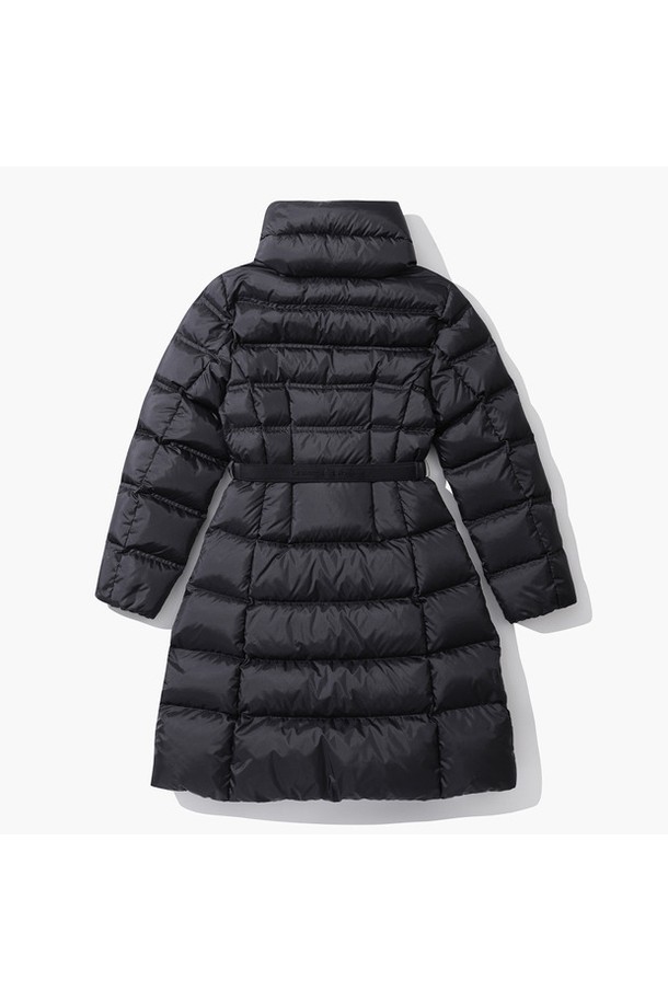 여성 풀집업 하이넥 롱다운 점퍼 (GO422LDJN1)는 겨울철 라운딩과 일상에서 모두 활용 가능한 스포티한 스타일의 롱다운 점퍼입니다. 무지 디자인에 블랙(BLCK)과 라이트 블루(LBLU) 두 가지 색상으로 출시되었으며, 하이넥 디자인과 집업 여밈으로 편안한 착용감을 선사합니다. 보온성을 높이는 거위 솜털 충전재와 가볍고 부드러운 폴리에스테르, 나일론 혼방 소재를 사용하여 활동성을 보장합니다. 안감이 있어 더욱 따뜻하며, 긴 소매와 레귤러 핏으로 어떤 스타일에도 잘 어울리는 활용도 높은 아우터입니다. 두꺼운 두께감으로 추운 날씨에도 따뜻하게 몸을 보호해 줍니다.
