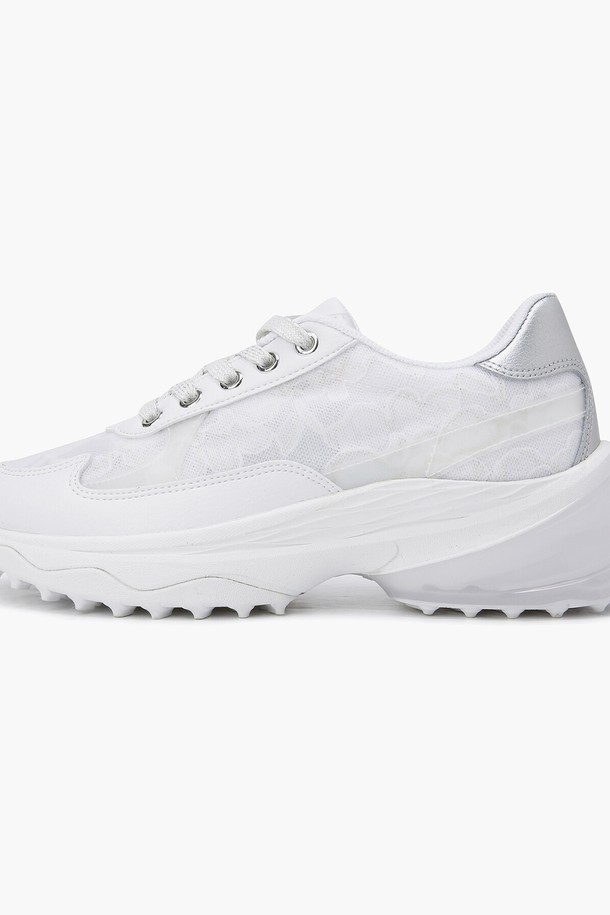 여름철 일상룩과 산책룩에 어울리는 여성 써머 BIRKIE (GP122LSH31) 여성 운동화입니다. 화이트 색상의 무지 디자인으로 어떤 옷에도 매치하기 쉬우며, 캐주얼, 미니멀, 스포티한 스타일을 연출할 수 있습니다. 5cm 굽으로 다리 라인을 살려주며, 합성피혁, 폴리에스터, 합성고무를 사용하여 편안함과 내구성을 높였습니다. 끈으로 조절하여 발에 맞게 착용할 수 있으며, 중량은 약 370g입니다. 파일론, TPU, 합성고무 창으로 제작되어 편안한 착화감을 제공합니다.
