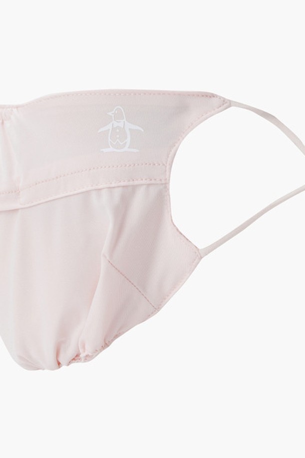 여성 냉감 마스크 라이트핑크(MQ122LCM32)는 시원하고 쾌적한 여름철 라운딩을 위한 필수템입니다. 나일론, 폴리에스터, 폴리우레탄 혼방 소재로 제작되어 뛰어난 냉감 기능과 흡습속건 기능을 제공하며, 통기성이 뛰어나 호흡이 편안합니다. 라이트핑크와 베이지 색상으로 출시되어 스포티하면서도 미니멀한 골프룩, 바캉스룩에 잘 어울립니다. 메쉬 소재 사용과 자외선 차단율 90% 이상으로, 뜨거운 햇볕으로부터 피부를 보호해 줍니다. 공식 판매처 정품으로 안심하고 구매하세요.
