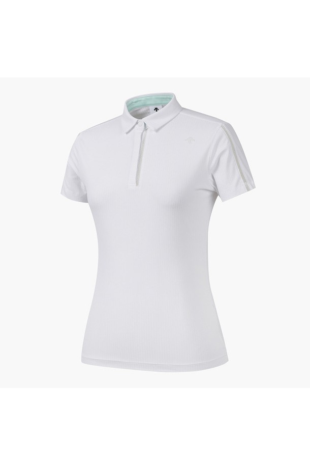 여성 레이스 포인트 반팔 티셔츠 (DP22WFTS53)는 여름 시즌, 골프 및 일상생활에서 스포티하고 미니멀한 스타일을 연출하기 좋은 상의입니다. 흡습 및 통기 기능이 뛰어나 얇고 시원한 착용감을 제공하며, 레귤러핏으로 편안하게 착용할 수 있습니다. 카라넥 디자인에 레이스 포인트가 더해져 여성스러움을 강조하며, 골지 소재로 제작되어 땀이 나도 살에 달라붙지 않아 쾌적함을 유지합니다. BLKG, BWTG 두 가지 색상으로 만나볼 수 있는 반팔 티셔츠입니다.
