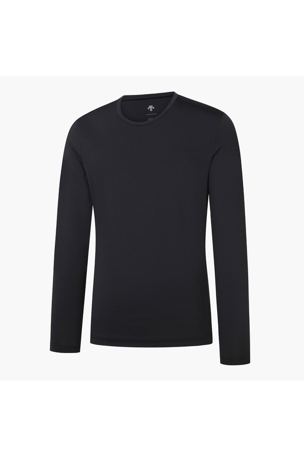 남성 라운드넥 냉감 베이스레이어 (DP22MFIN42)는 시원하고 활동적인 골프룩을 위한 필수 아이템입니다. 부드러운 나일론과 폴리우레탄 혼방 소재로 제작되어 얇고 시원한 착용감을 제공하며, 냉감 터치 기능으로 쾌적함을 유지합니다. 자외선 차단 기능까지 갖춰 여름철 야외 활동 시 피부를 보호해줍니다. 심플한 무지 디자인에 긴 소매 라운드넥 스타일로 스포티한 매력을 더했습니다.
