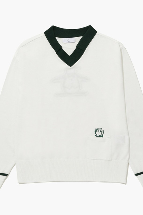 여성 바라클라바 스웨터 화이트(MQ122LSW15)는 부드러운 촉감의 레이온, 폴리에스터 혼방 소재로 제작된 겨울용 바라클라바 디자인 스웨터입니다. 후드 네크라인과 긴소매, 크롭 기장의 레귤러핏으로 스포티하면서도 캐주얼한 스타일을 연출합니다. 무지 패턴에 배색 디테일이 더해져 포인트를 주며, 골프 및 일상에서 활용하기 좋습니다. 두꺼운 두께감으로 따뜻함을 유지하면서도 세련된 룩을 완성합니다.
