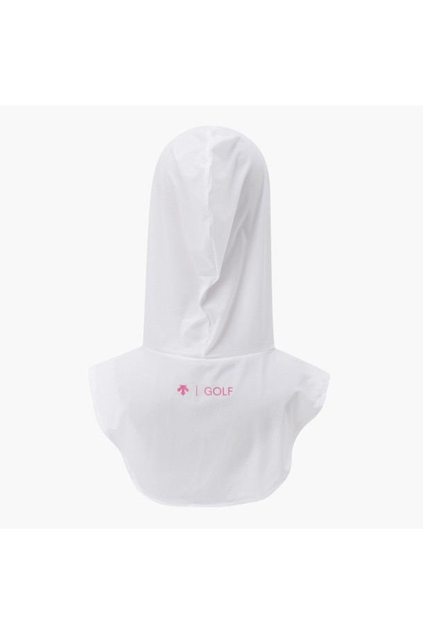 여성 냉감 후드 (DP22WFCM46)는 여름철 골프 및 스포츠 활동에 적합한 여성용 후드입니다. 나일론과 폴리우레탄 혼방 소재로 제작되어 얇고 시원한 착용감을 제공하며, 냉감 기능으로 쾌적함을 유지합니다. 자외선 차단 기능을 갖춰 강한 햇빛으로부터 피부를 보호해주며, 야외 라운딩 시에도 안심하고 착용할 수 있습니다. 무지 디자인으로 다양한 상의와 코디가 용이하며, BWTG, LBLG 두 가지 컬러로 출시되었습니다.
