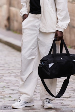 경량 타슬란 루즈핏 팬츠 아이보리(QP323TPT75)