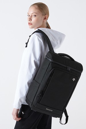 도스 백팩 (23L) 블랙(SQ123UBP10)