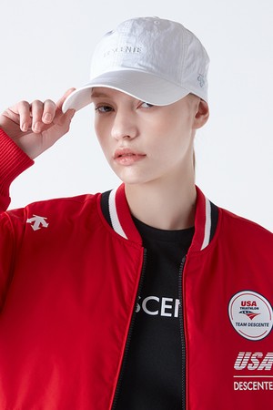 워딩 로고 나일론 볼캡 화이트(SQ123UCP14)