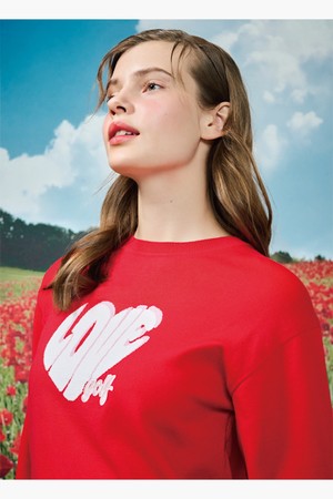 여성 원포인트 라운드 스웨터 (GQ122LKP11)_RED-a