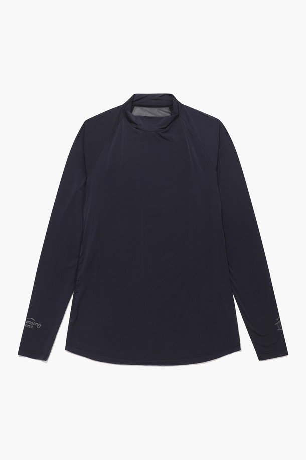 여성 벤틸레이션 베이스레이어 블랙(MQ222LIN41)는 골프, 스포츠 활동에 적합한 여성용 베이스레이어입니다. 봄, 여름 시즌에 착용하기 좋으며, 부드러운 촉감의 나일론, 폴리우레탄 혼방 소재로 제작되었습니다. 무지 패턴에 레귤러핏, 긴소매 라운드넥 디자인으로 스포티한 스타일을 연출합니다. 얇은 두께감으로 쾌적하며, 뛰어난 통기 및 벤틸레이션 기능으로 활동적인 움직임을 돕습니다. 특히 벤틸레이션 기능성 소재를 사용하여 더욱 시원하게 착용할 수 있습니다.
